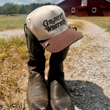 KATE SYKES GRUNTRY WESTERN TRUCKER HAT ON BOOTS